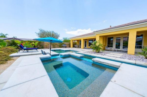 Spring Rain 2 - Luxurious 5BR Resort Style Home, Pool and Spa, Indio